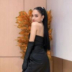 Phobie Cates profile icon