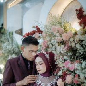 Dwi Ayu Lestari profile icon