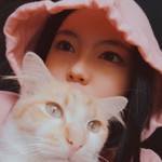 M e O w profile icon