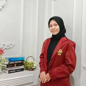 009 Siti Fatimah