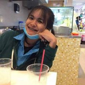 Apirom Dasri profile icon