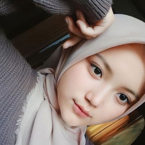 Ghinaa Nabillah profile icon