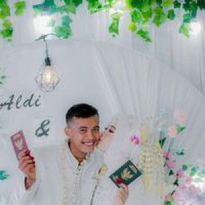 Dina Andriansyah profile icon