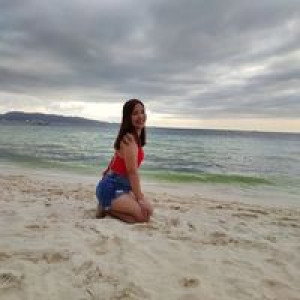 Rowena Olangca profile icon
