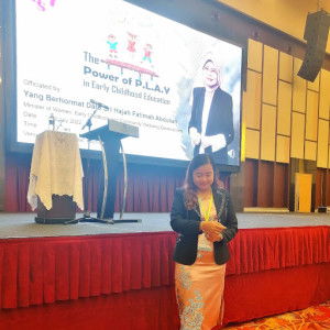 TherineEky Channel profile icon