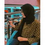 Putri Trisnawati profile icon