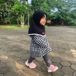 Sela Oktavianti profile icon