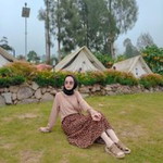 Intan Hanif Latifah profile icon