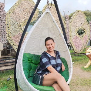 Roselyn Romero profile icon