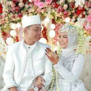 Nurlela Wati profile icon