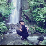 Yuni yati profile icon