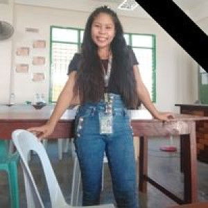 Liza Cariño profile icon