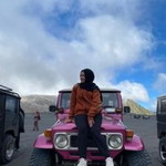 Yuliana Riza profile icon