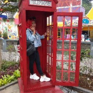 Anis Wahyuni profile icon