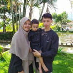 Indri Siti Hadiyani profile icon