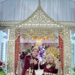 Della Asthary profile icon