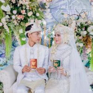 Silmi Salina profile icon