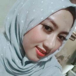 Putri Larasati profile icon