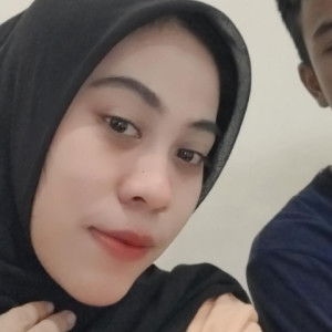 Whima Cahyani profile icon