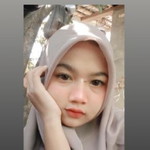 Dwi Indah profile icon