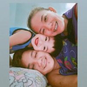 Rnsl Mnghs profile icon