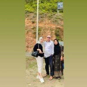 Yulia Syafitri Lubis profile icon