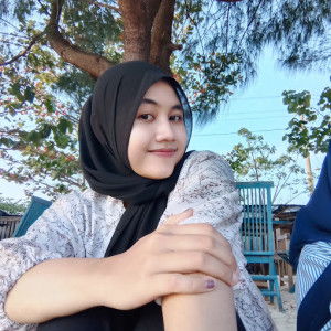 Silvi Putri Lestari profile icon