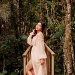 R Novita Budiman profile icon