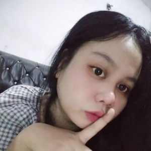 Putri Aulia profile icon