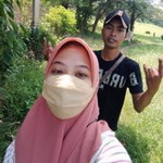 Titin Darmay profile icon