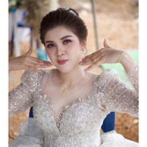 Yanisa Inmueang profile icon