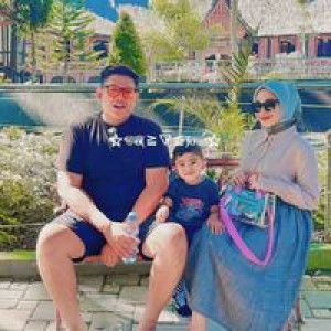 Suci Arianto Putri profile icon