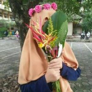 Efi Trihastuti profile icon