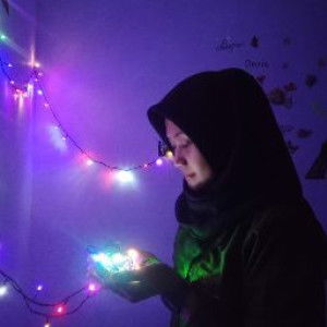 anis nila profile icon