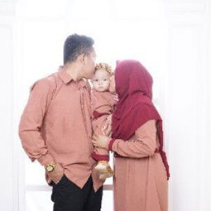 Apriyanti profile icon