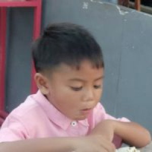 Ryanieyanie profile icon