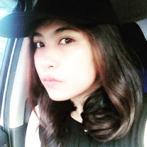 lia azqi profile icon