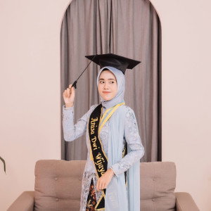 Anisa Dwi Wijayanti profile icon