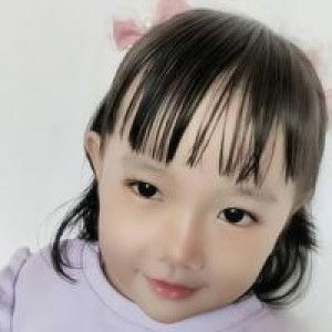 Nasya Safaniya profile icon