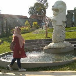 Riski Putri profile icon