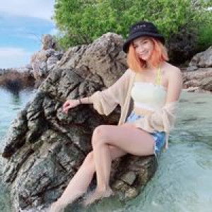 Namthip Wathunya profile icon