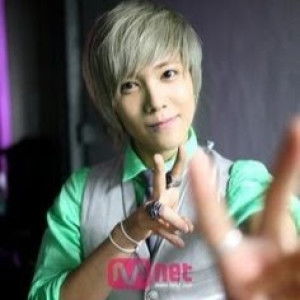 fitri eka profile icon