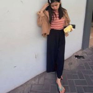 Yuli Rovitasari profile icon