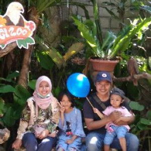 Desi Fitriana profile icon