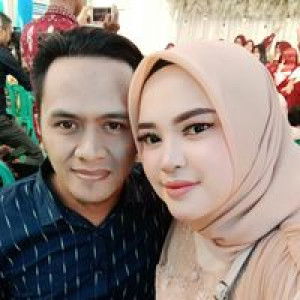 Anisa Mujib profile icon