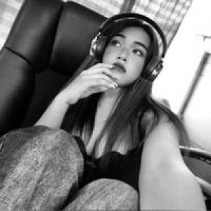 Jhanjira Mimee profile icon