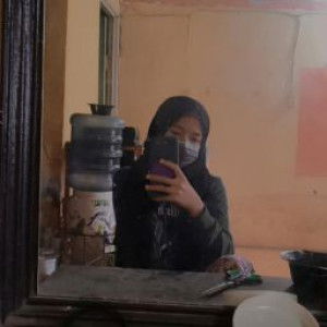 Yulia 14 profile icon