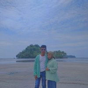 Apriani Yani profile icon