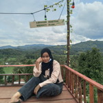 Leni Widia profile icon