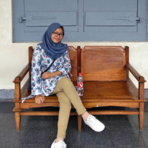 Nende Widya profile icon